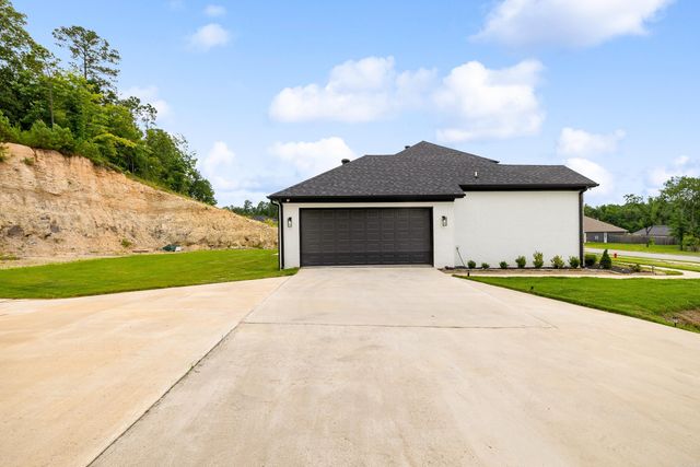 8937 Wingate Drive, Benton, AR 72019