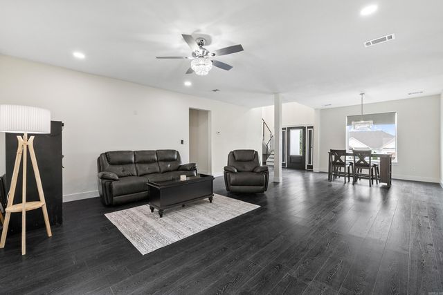 8937 Wingate Drive, Benton, AR 72019