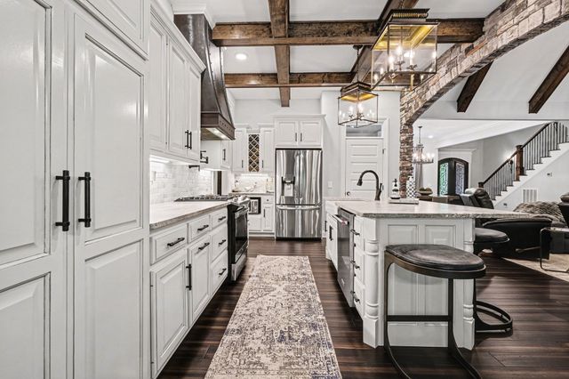 1850 Puryears Bend Rd, Hartsville, TN 37074