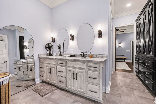 1850 Puryears Bend Rd, Hartsville, TN 37074