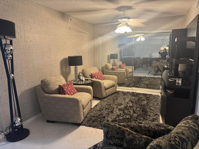 14111 Royal Vista Drive 404, Delray Beach, FL 33484