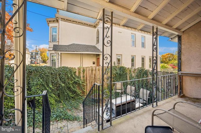 389 CONARROE ST, Philadelphia, PA 19128