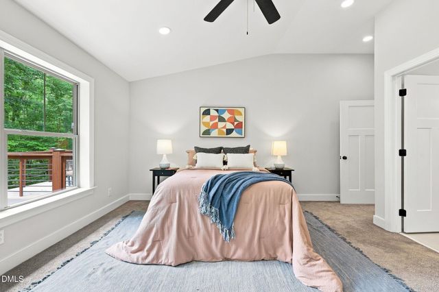 2010 Damascus Church Road, Chapel Hill, NC 27516