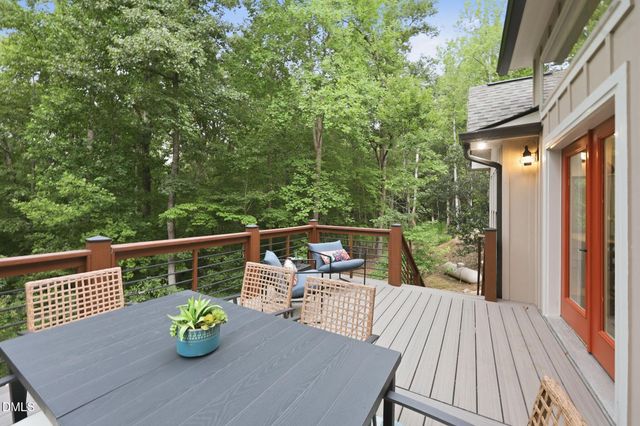 2010 Damascus Church Road, Chapel Hill, NC 27516