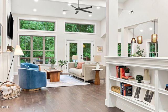 2010 Damascus Church Road, Chapel Hill, NC 27516