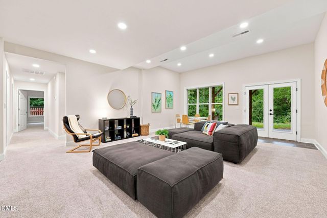 2010 Damascus Church Road, Chapel Hill, NC 27516