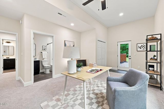 2010 Damascus Church Road, Chapel Hill, NC 27516