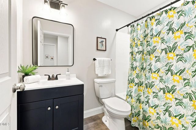 2010 Damascus Church Road, Chapel Hill, NC 27516