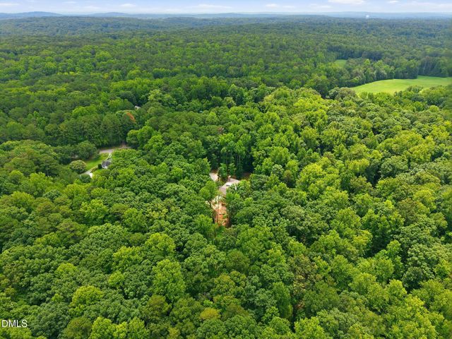 2010 Damascus Church Road, Chapel Hill, NC 27516