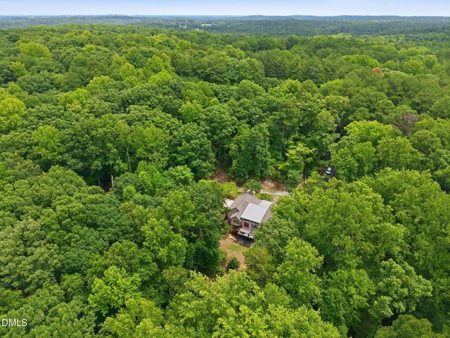 2010 Damascus Church Road, Chapel Hill, NC 27516