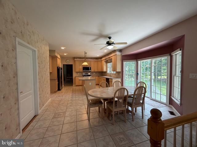 106 HILLTOP CT, Mullica Hill, NJ 08062