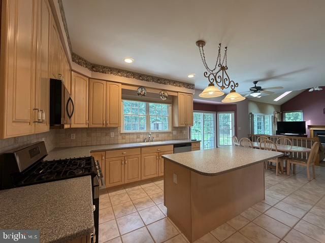 106 HILLTOP CT, Mullica Hill, NJ 08062