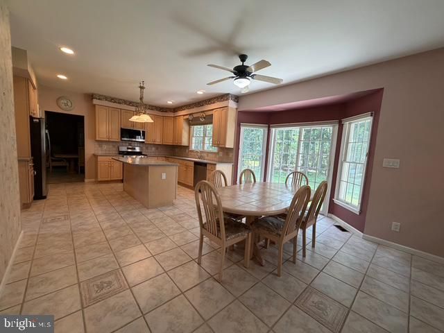 106 HILLTOP CT, Mullica Hill, NJ 08062
