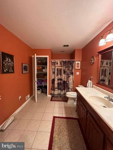 106 HILLTOP CT, Mullica Hill, NJ 08062