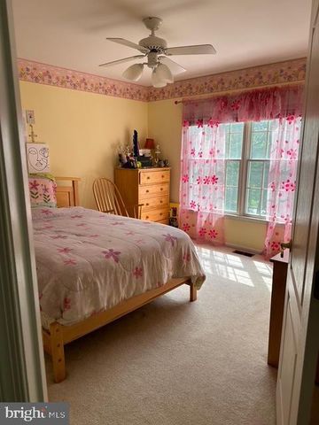 106 HILLTOP CT, Mullica Hill, NJ 08062
