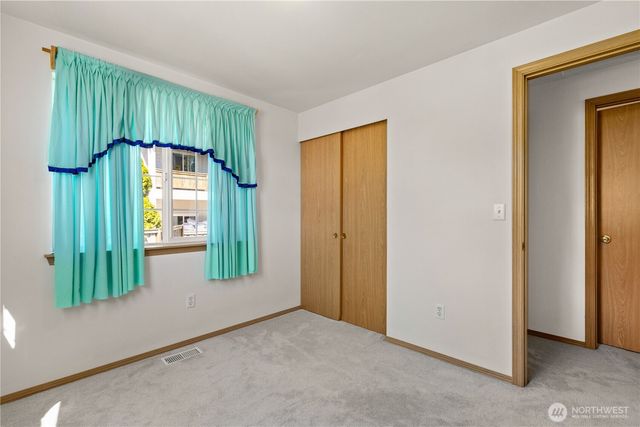 1235 29th Avenue Ct SW, Puyallup, WA 98373