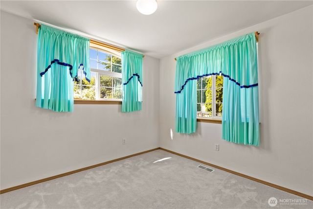 1235 29th Avenue Ct SW, Puyallup, WA 98373