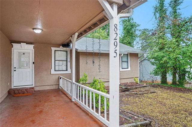 8295 Bridgewater Place, Riverdale, GA 30296