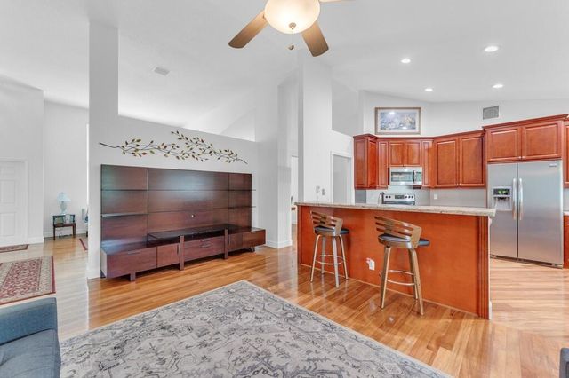 3291 Overlook Road, Davie, FL 33328