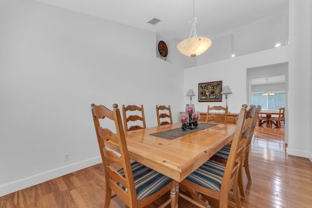 3291 Overlook Road, Davie, FL 33328