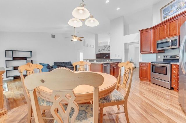 3291 Overlook Road, Davie, FL 33328