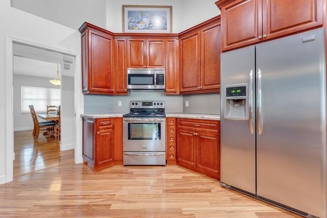 3291 Overlook Road, Davie, FL 33328