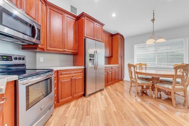 3291 Overlook Road, Davie, FL 33328