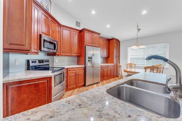 3291 Overlook Road, Davie, FL 33328