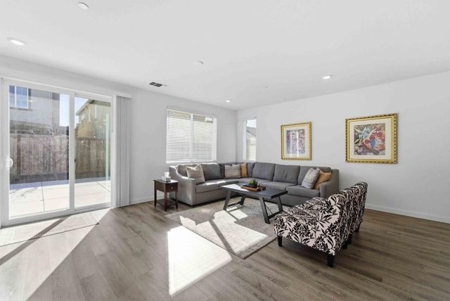 958 Shearwater Road, Lathrop, CA 95330