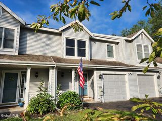 33 Stoney Creek Drive, Clifton Park, NY 12065