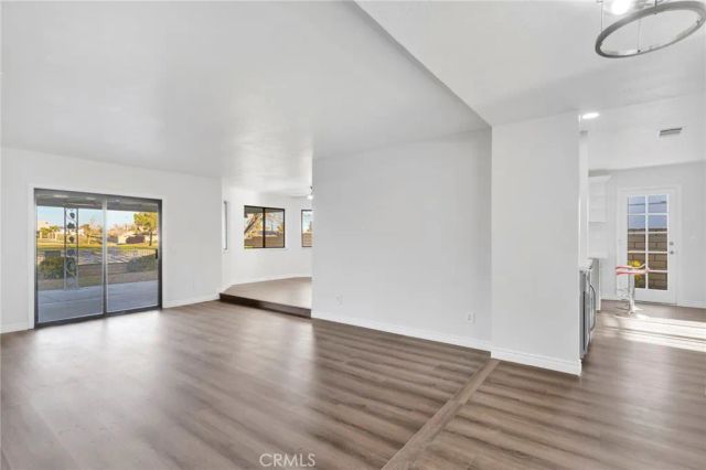 15776 Candlewood, Victorville, CA 92395