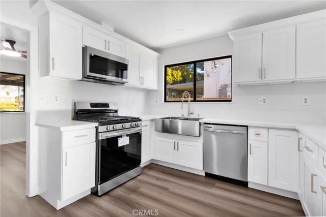 15776 Candlewood, Victorville, CA 92395