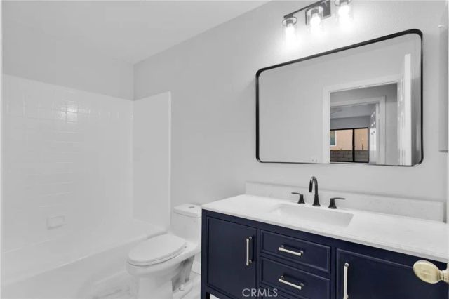 15776 Candlewood, Victorville, CA 92395