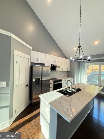 49 Sweetgum Street, Talmo, GA 30575