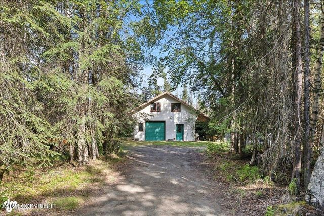 37360 Golden Court, Sterling, AK 99672