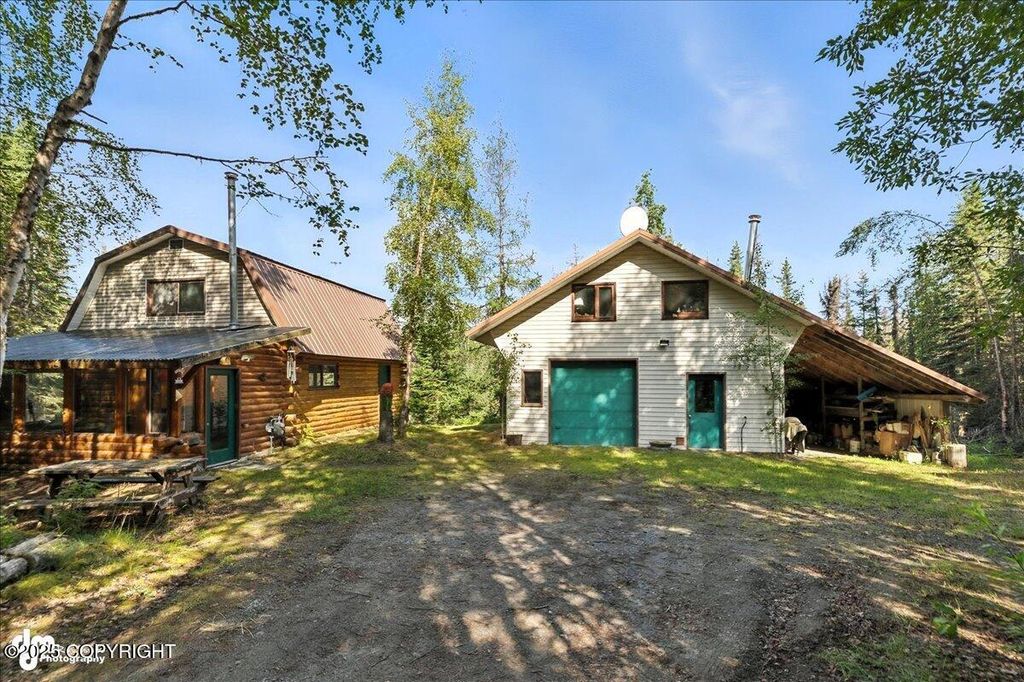 37360 Golden Court, Sterling, AK 99672