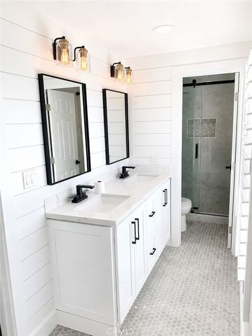 9021 Hyde Park, Huntington Beach, CA 92646