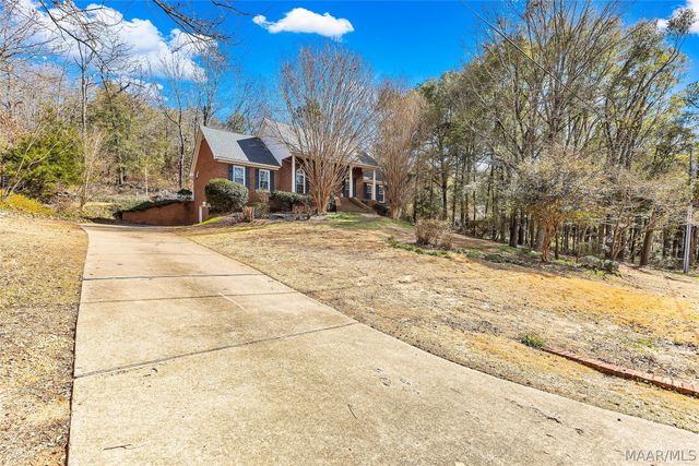 250 Willow Bend Drive, Wetumpka, AL 36093