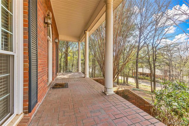 250 Willow Bend Drive, Wetumpka, AL 36093
