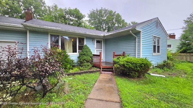 5588 Marsh Road, Haslett, MI 48840