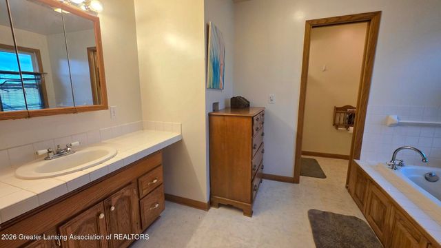 5588 Marsh Road, Haslett, MI 48840