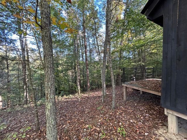 37 Sunrise Lane, Campton, KY 41301