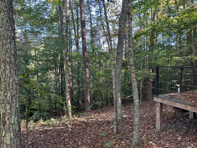 37 Sunrise Lane, Campton, KY 41301