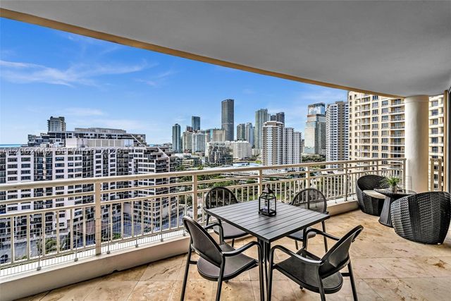 848 Brickell Key Dr 1805, Miami, FL 33131