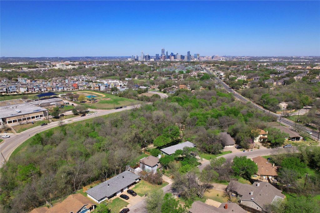 2829 Metcalfe RD, Austin, TX 78741