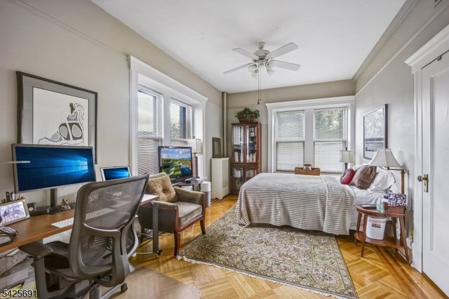 57 Union St 21, Montclair Twp., NJ 07042