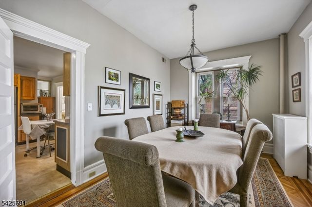 57 Union St 21, Montclair Twp., NJ 07042