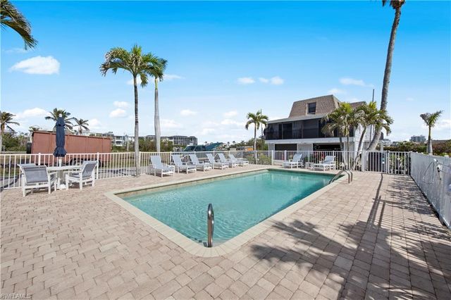 26773 Hickory BLVD # 2, Bonita Springs, FL 34134