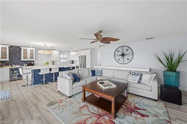 26773 Hickory BLVD # 2, Bonita Springs, FL 34134