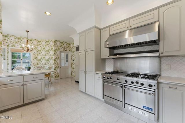 1296 Roanoke Road, San Marino, CA 91108